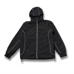 Nouvel ensemble de pantalons coupe-vent en nylon noir pour homme avec logo personnalisé et empiècements, respirant et élégant pour l'été, style streetwear - Product Image 2