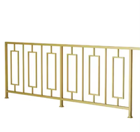 Balustre d'escalier moderne en fonte noire, design ovale en boucle, résistant à la rouille, protégé contre les UV, poteau décoratif en métal pour villa