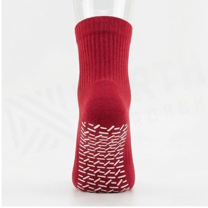 Chaussettes basses rouges North Approach respirantes en tricot pour adultes, style décontracté quotidien, idéales pour l'été - Product Image 2