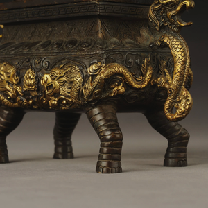 Brûleur d'encens en métal de luxe Oud Bakhoor, design arabe, écologique, personnalisable pour les espaces de vie, les bureaux et les lieux religieux - Product Image 5