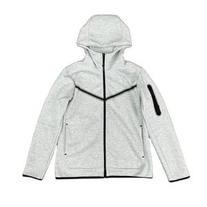 Conjunto de Sudadera con Capucha Reflectante Personalizada para Hombre, Ropa Deportiva de Felpa Técnica, Fabricante de Ropa Deportiva Urbana con Rayas Brillantes - Product Image 5