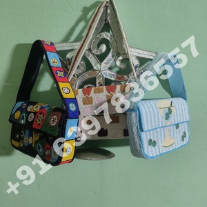 Bolso de mano hecho a mano con cuentas de semillas para mujer, bordado a mano, bandolera, bolso de noche para boda, accesorio de moda nupcial - Product Image 1