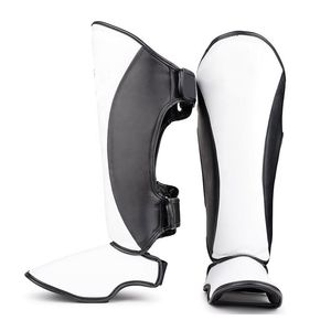 Équipement de protection professionnel en cuir pour le kickboxing et le MMA - Product Image 1