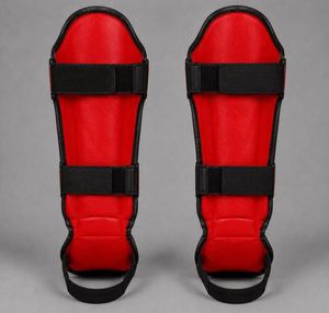 OEM ODM Maßgefertigte Box-Schienbeinschoner aus Leder Unisex Logo Alle Größen Farben 3cm Dicke 1,8M Länge Gerade Form - Product Image 3