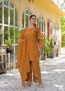 Ensemble Salwar Kameez en coton brodé couleur moutarde pour femme avec dupatta, manches 3/4, longueur genou, tenue de fête traditionnelle style pakistanais - Product Image 4