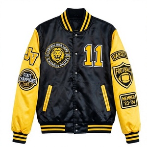 Chaqueta bomber casual de invierno para hombre, estilo varsity, de poliéster con botones decorativos, tela satinada con parche bordado en la manga. - Product Image 1