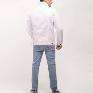 เสื้อแจ็คเก็ตเชคเก็ตผู้ชาย แบรนด์ Soft Touch ติดกระดุมหน้า ลายโลโก้ ผ้าหนังกลับเทียม สวมใส่สบาย แฟชั่นลำลอง แขนยาว เหมาะสำหรับใส่เป็นเสื้อคลุมชั้นนอกในฤดูหนาว - Product Image 2