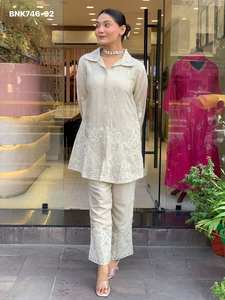 Ensemble de cordons en soie Chanderi de qualité export indienne, d'un aspect magnifique et de couleurs étonnantes, avec broderie, fournisseur d'Inde - Product Image 3