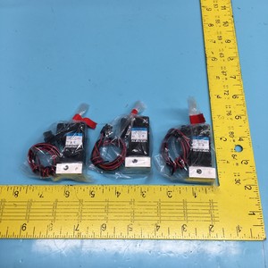 LOT DE 3 SOLENOIDES DE VENTILATION KURODA SS24H, 154269 - Équipements et Pièces Semi-conductrices Globales de Confiance chez - Product Image 1