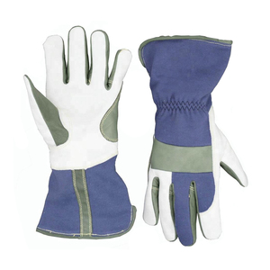 Gants résistants à la chaleur de haute qualité, conçus pour les fours industriels et les opérations de soudage, avec contrôle thermique amélioré - Product Image 1