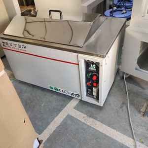 Baño de agua de acero suave de alta precisión Zexter con 1 año de garantía - Product Image 1