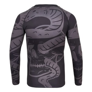 Camisetas de compresión Rush Guard de manga larga para hombre, sublimadas personalizadas. - Product Image 4