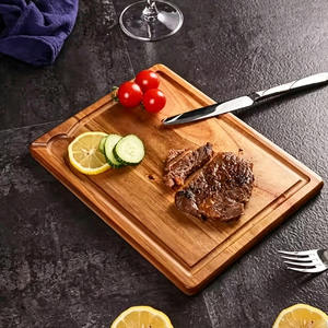 Las tablas de cortar de madera más populares y novedosas del año 2026 son superficies versátiles que son aptas para cuchillos y se utilizan para preparar y servir alimentos. - Product Image 4