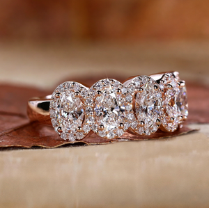 Bague de fiançailles et de mariage pour femme en or rose 18 carats plaqué or, avec diamant ovale CVD cultivé en laboratoire blanc de 0,30 carat - Product Image 5