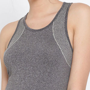 Débardeurs pour femmes avec logo personnalisé, design sur mesure, fabrication professionnelle, coupe ajustée, vêtements de fitness, débardeurs de sport pour femmes, personnalisables - Product Image 6