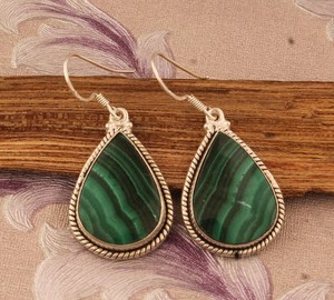 Pendientes Colgantes de Malaquita Hechos a Mano, Plata de Ley, Piedra Preciosa Verde Natural, Joyería Boho, Regalo de Moda para Mujer - Product Image 1