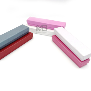แหนบติดขนตาแบบเดี่ยว สีตามสั่ง ทนทาน ปลายเรียบ บรรจุภัณฑ์กล่องกระดาษแข็ง พิมพ์โลโก้ตามสั่ง แบรนด์ส่วนตัว - Product Image 4