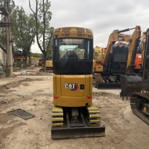 格安中古CAT302ミニショベル、2トン小型クローラー掘削機、多機能ミニショベル、安定した性能 - Product Image 4
