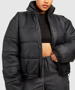 เสื้อโค้ทพัฟเฟอร์แฟชั่นผู้หญิง ปักลาย แต่งซิป คอขนสัตว์ อุ่นสบายสำหรับฤดูหนาว ทรงโอเวอร์ไซส์ บุด้วยผ้าฝ้าย  แบบมีฮู้ด  ODM - Product Image 2