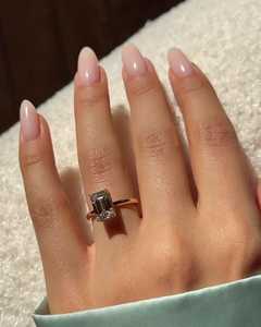 Bagues de fiançailles en diamant solitaire serti à griffes 2 carats taille émeraude, bijoux de déclaration pour mariage et anniversaire, or massif 14K 18K - Product Image 4