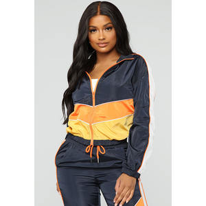 Ensemble 2 pièces unisexe personnalisé : Survêtement coupe-vent avec veste de sport zippée en nylon pour homme et femme - Product Image 2