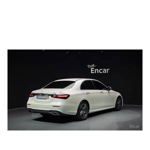 Mercedes-Benz Clase E E250 AMG Line 2022, 47,374 km, Caja de Cambios Automática, Asientos de Cuero, Volante a la Izquierda, Cámara Trasera - Product Image 2