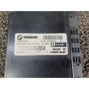 ECU และโมดูลคอมพิวเตอร์มือสองสำหรับรถยนต์ซีรีส์ 5 รุ่น 6135917607901 - Product Image 2