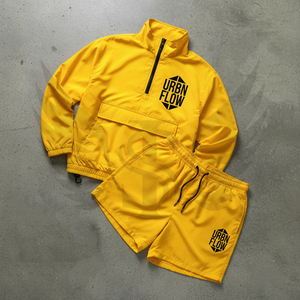 Ensemble de survêtement streetwear de haute qualité pour homme : coupe-vent boutonné, t-shirts personnalisés et shorts en nylon - Product Image 3