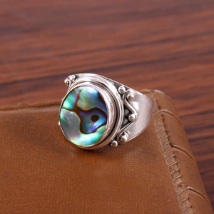 Vintage Cocktail Ring With Iridescent <b>Shell</b> Inlay 925 Silver Bezel Setting Unisex Everyday Wear - Product Image 4