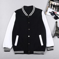Blouson universitaire homme 2026 noir et blanc avec manches contrastantes, boutons sur le devant et col rabattable – Tenue décontractée pour l'automne
