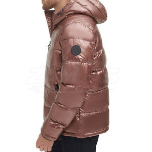 Chaqueta Acolchada para Hombre, Hecha en Pakistán, de Alta Calidad y Transpirable, la Más Vendida, Ropa de Invierno - Product Image 5