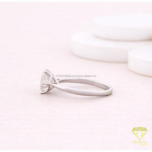 แหวนหมั้นเพชรโมอิสซาไนต์ทรงกลมคลาสสิกสำหรับผู้หญิง ทองคำขาว 14K หกขา แหวนแต่งงาน แหวนเจ้าสาว - Product Image 2