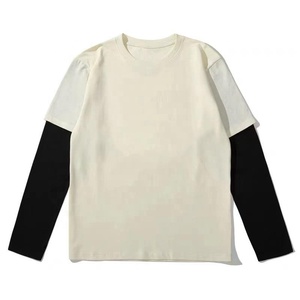 T-shirt décontracté personnalisé de haute qualité, style délavé à l'acide, à double manche, 100% coton, double couche, imprimé sérigraphié, noir et crème - Product Image 1