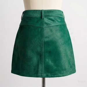 Jupe courte en fausse fourrure verte pour femme, coupe trapèze, taille haute, boutonnée, unie, décontractée, hiver - Product Image 2