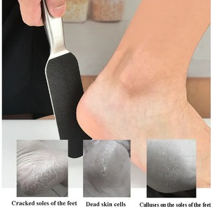 Râpe à pieds professionnelle pour éliminer les peaux mortes et les callosités, lime de pédicure avec manche en acier inoxydable - Product Image 5