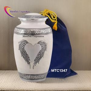 โกศบรรจุอัฐิสีขาวมุกขนาดใหญ่รูปปีกนางฟ้าสำหรับผู้ใหญ่ชายหญิง พร้อมตกแต่งรูปหัวใจสีเงิน สำหรับงานศพ - Product Image 4