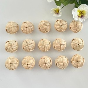 Elemento decorativo para interiores, pomos de puerta de ratán, pomos de armario naturales de bajo costo, manijas de puerta tejidas a mano. - Product Image 1
