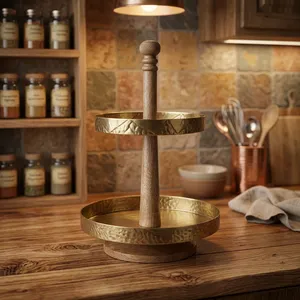 Support à gâteau rond à 3 niveaux en bois, aspect laiton, pour servir des desserts lors de fêtes et de présentations culinaires - Product Image 3