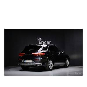 Genesis GV70 2.5T 2024, Gasolina, 2WD, con Caja de Cambios Automática, Asientos de Cuero, Cámara Trasera - 21,422 km - Product Image 2