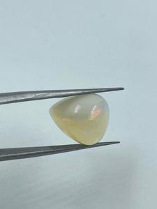 Opale d'Éthiopie beige naturelle transparente, pierre précieuse en vrac, bijou raffiné, pendentif élégant, 7,85 carats - Product Image 3