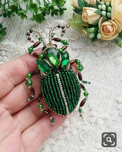 MD HANDICRAFTS Handcrafted Embroidery Beaded Brooch Premium Quality Beads Pearls for Wedding/Engagement Unisex 16-20y - Product Image 5