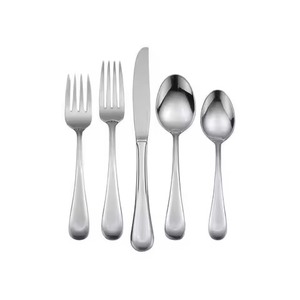 Los utensilios de metal inoxidable mantienen su brillo durante años de uso, conservando una apariencia pulida como si fueran nuevos. - Product Image 6