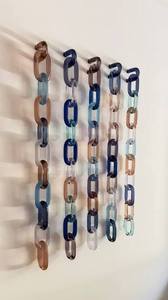 Sculpture de chaîne en résine faite à la main, colorée et personnalisée, style contemporain abstrait, pour la maison, le bureau et la décoration intérieure - Product Image 6