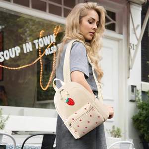 Sac à dos de sport en nylon fabriqué en usine - Meilleure vente, dernier style, durable, capacité 30-40L pour l'entraînement et le gaming - Product Image 3