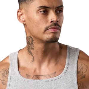 Camiseta sin mangas gris acanalada para hombre, camiseta deportiva para gimnasio, ajuste muscular, ropa deportiva para entrenamiento y fitness - Product Image 3