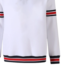 Sudadera Personalizada con Cuello Redondo para Universidad, Unisex, Blanca con Rayas Rojas y Negras, Felpa de Algodón, Venta al por Mayor, Ropa Escolar y Universitaria - Product Image 4
