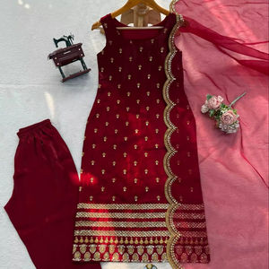 Nuevo Conjunto de Diseñador para Fiesta con Top Bordado de Cristal Romano y Lentejuelas, Pantalón Palazzo y Dupatta - Product Image 1