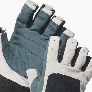 Guantes de Gimnasio QASWA SPORTS de Cuero Vacuno Auténtico, Cierre de Velcro, Medios Dedos, Duraderos, Unisex para Adultos, Color Personalizable, Soporte para Muñeca - Product Image 3