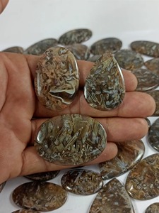 ขายส่งหินอาเกตแท่งธรรมชาติจากตุรกี แบบหลังแบน คุณภาพสูง สีน้ำตาล ขนาดคละไซส์ สำหรับทำเครื่องประดับตามสั่ง - Product Image 1