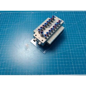 Actuador Lineal Neumático FESTO UMPO-16-16-SA3014394KR SA3014394KR Usado Como Parte de Equipos Semiconductores Legacy - Product Image 6
